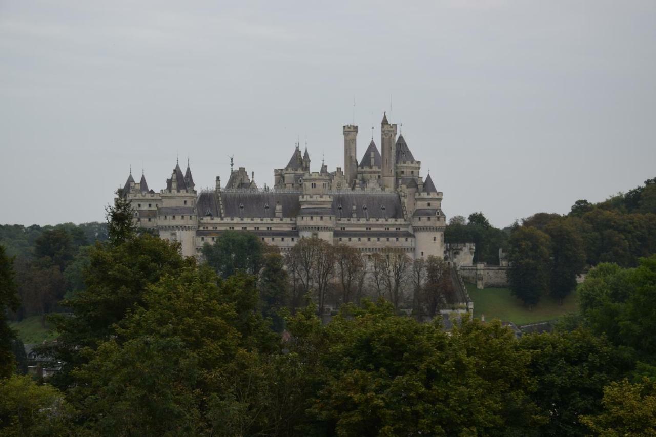 Holiday Home Castle View Pierrefonds Kültér fotó